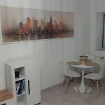 Simon's Place *