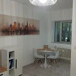 Apartment Simon's Place Craiova