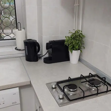 Simon's Place Apartment