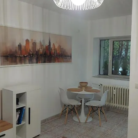 Apartment Simon's Place Craiova