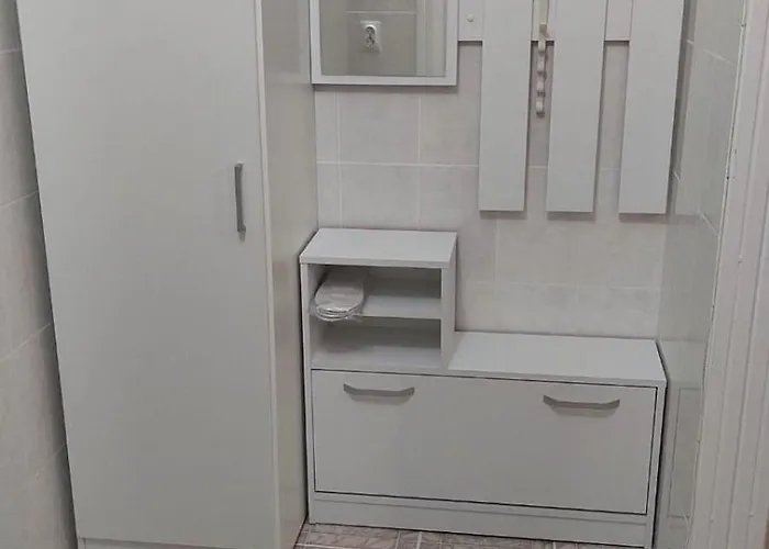 Simon's Place Apartamento Craiova